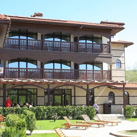 Ośrodek wypoczynkowy Family Zvezda Sudievo