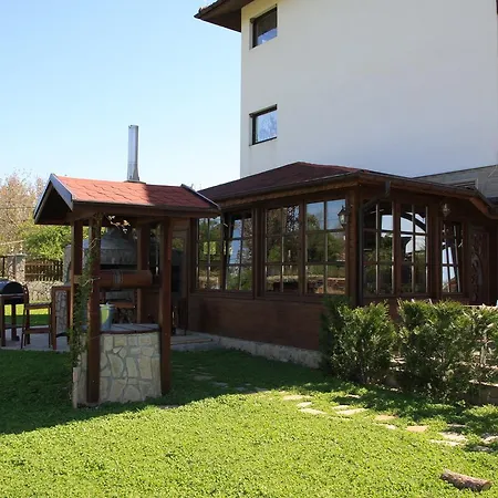 Ośrodek wypoczynkowy Family Zvezda 3*
